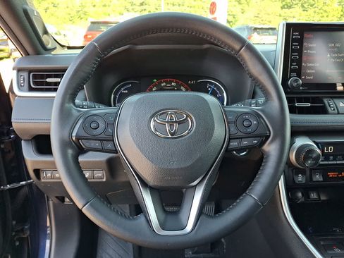 Used 2019 Toyota RAV4 XSE AWD/4WD image 22