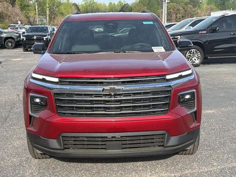 New 2026 Chevrolet Traverse LT w/ Driver Confidence Package FWD image 2