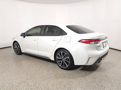 Used 2021 Toyota Corolla SE image 7