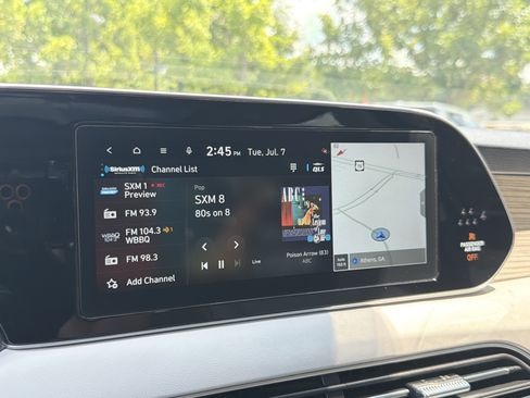 Used 2021 Hyundai Palisade Limited AWD/4WD image 3