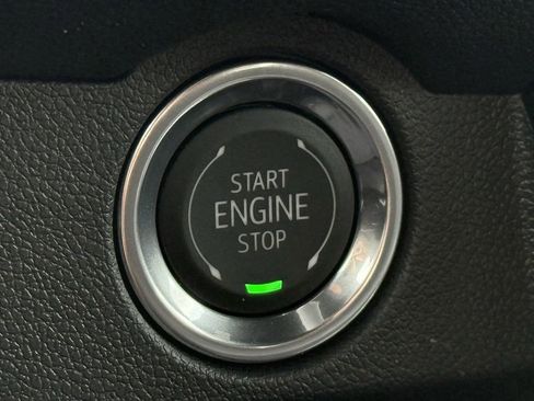 New 2026 Chevrolet Traverse LT w/ Driver Confidence Package FWD image 19