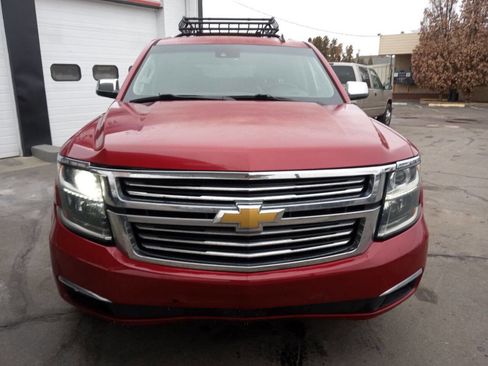 Used 2015 Chevrolet Suburban LTZ image 8