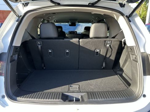 New 2026 Honda Pilot EX-L image 9