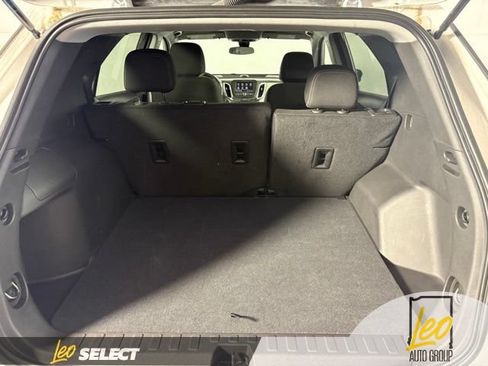 Used 2024 Chevrolet Equinox LS w/ LS Convenience Package FWD image 17