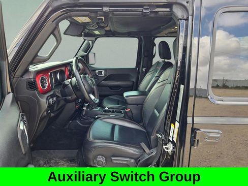 Used 2020 Jeep Gladiator Rubicon image 9