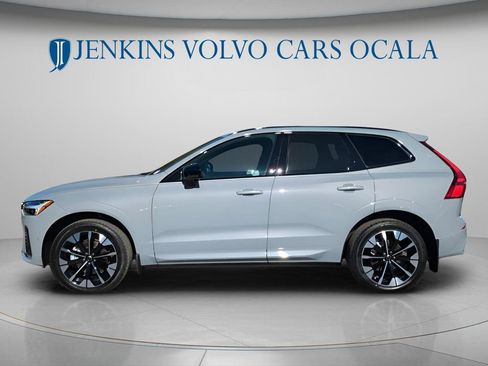 New 2026 Volvo XC60 B5 Plus w/ Protection Package Premier AWD/4WD image 7