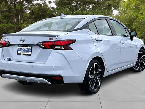 Used 2023 Nissan Versa SR w/ Trunk Package image 5