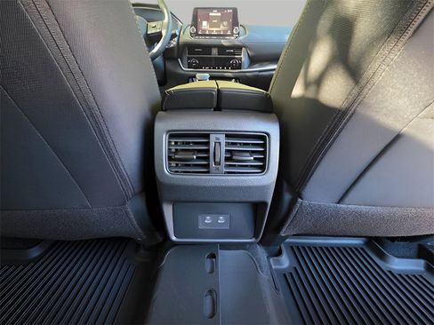 New 2026 Nissan Rogue SV w/ Cold Weather Package image 10