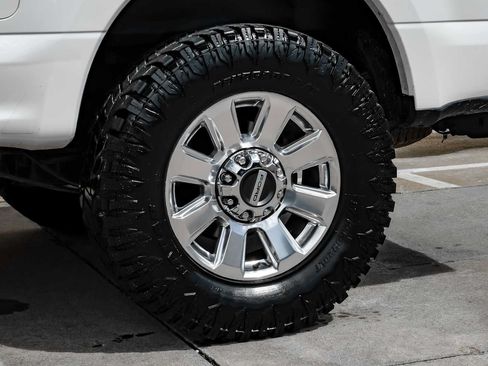 Used 2021 Ford F250 Platinum w/ FX4 Off-Road Package AWD/4WD image 55