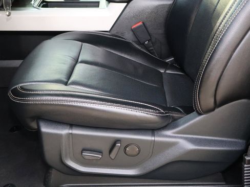 Used 2021 Ford F250 Lariat w/ Lariat Value Package image 17