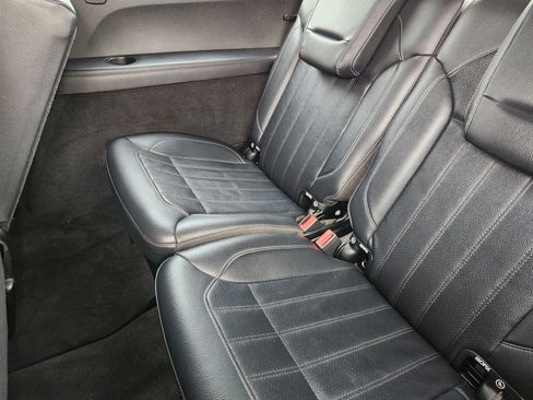 Used 2017 Mercedes-Benz GLS 450 4MATIC image 12
