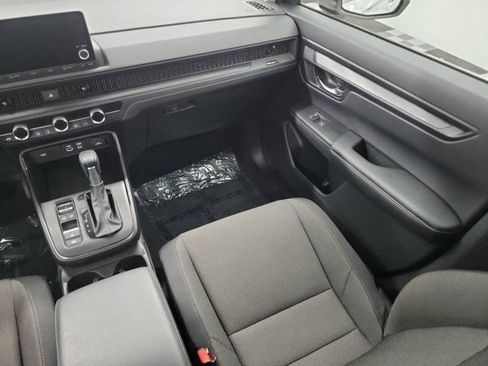 Used 2025 Honda CR-V EX image 16