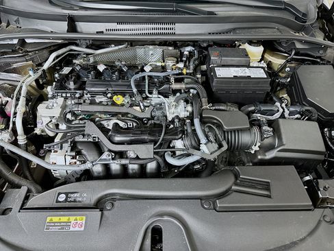 Used 2026 Toyota Corolla LE FWD image 31