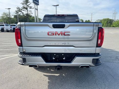 Used 2023 GMC Sierra 1500 Denali w/ Denali Reserve Package AWD/4WD image 5