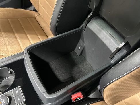 Used 2021 Volkswagen Atlas Cross Sport SEL Premium image 25