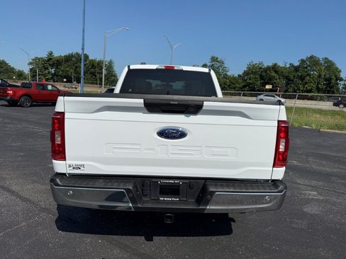 Used 2022 Ford F150 XLT w/ Trailer Tow Package RWD image 5