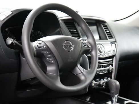 Used 2020 Nissan Pathfinder S AWD/4WD image 13