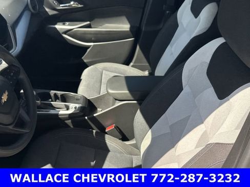 Certified 2024 Chevrolet Trax LS w/ Driver Confidence Package image 16