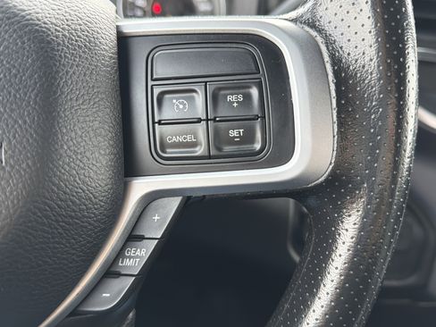 Used 2021 RAM 3500 Big Horn image 12