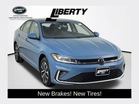 Used 2025 Volkswagen Jetta S FWD image 1