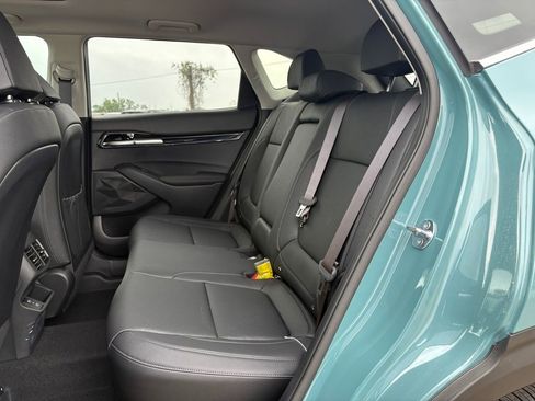 New 2026 Kia Seltos EX FWD image 13