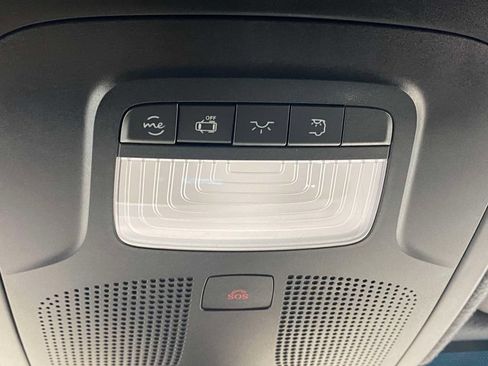 Used 2025 Mercedes-Benz Sprinter 2500 image 30
