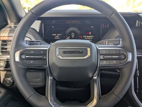 New 2026 GMC Yukon Denali w/ Sun & Power Step Package image 32