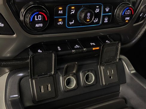 Used 2017 Chevrolet Silverado 1500 LT w/ Texas Edition image 62