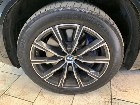 Used 2021 BMW X5 M50i w/ Executive Package AWD/4WD image 12