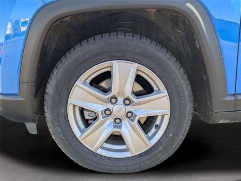 Used 2022 Jeep Compass Latitude w/ Convenience Group image 10