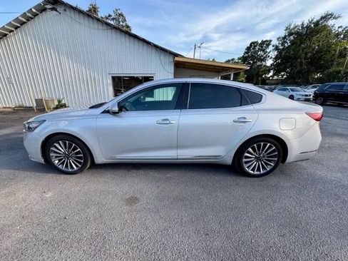 Used 2017 Kia Cadenza Technology FWD image 8
