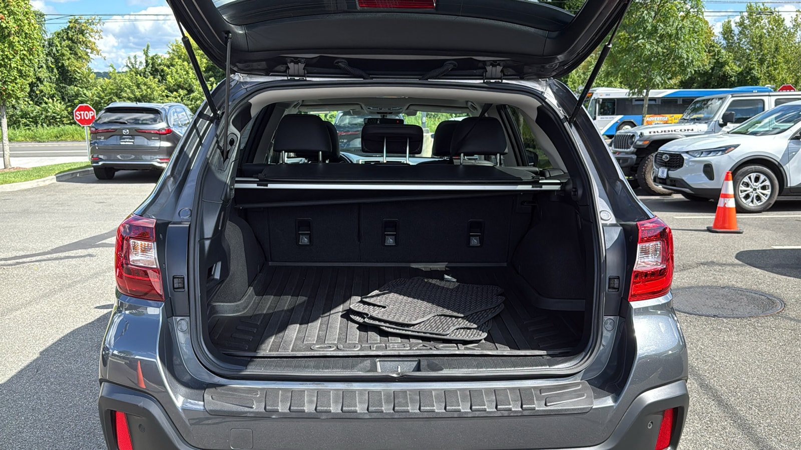 Used 2019 Subaru Outback 2.5i Limited AWD/4WD image 25