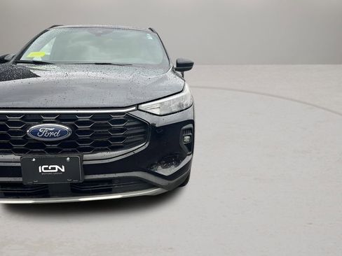 Used 2025 Ford Escape ST-Line Select AWD/4WD image 24