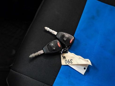 Used 2016 Jeep Wrangler Unlimited Rubicon AWD/4WD image 46