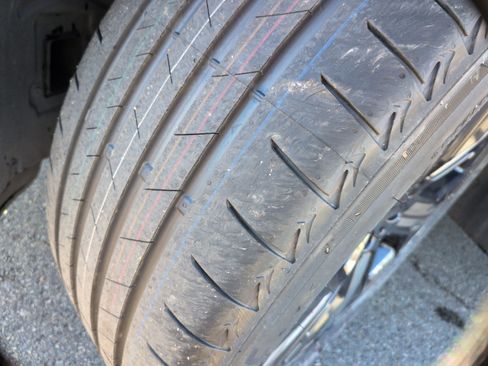 Used 2024 BMW iX xDrive50 w/ Sport Package image 12