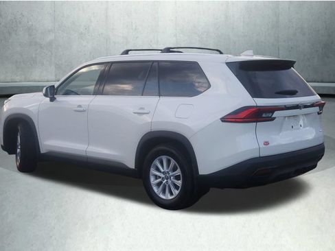 Used 2024 Toyota Grand Highlander AWD image 24