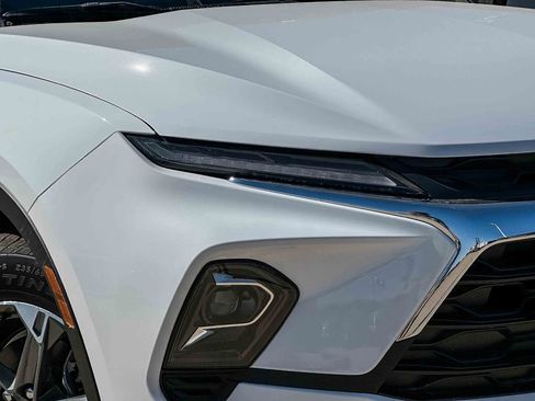 New 2026 Chevrolet Blazer LT image 4