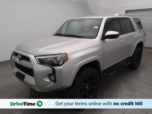 Used 2016 Toyota 4Runner SR5 RWD image 1