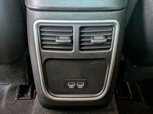Used 2019 Dodge Charger GT RWD image 16