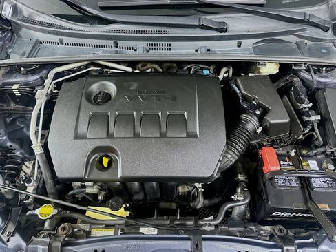 Used 2015 Toyota Corolla LE image 30