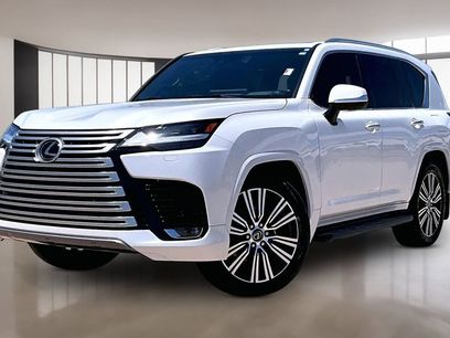 Used 2024 Lexus LX 600 4WD w/ Luxury Package