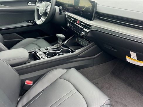 New 2026 Kia K5 EX image 18