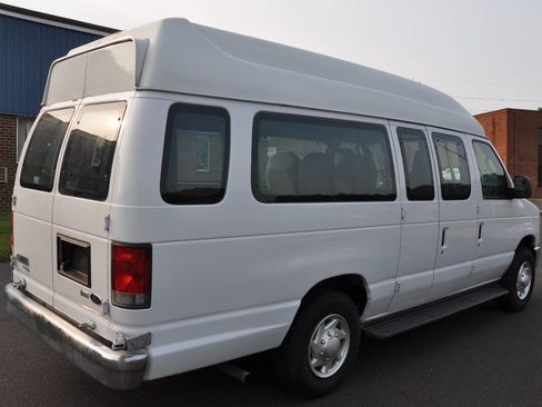 Used 2013 Ford E-250 and Econoline 250 Extended w/ PWR Group image 7