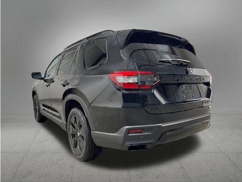 New 2026 Honda Pilot Black Edition image 3