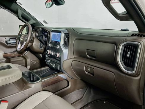 Used 2021 GMC Sierra 1500 SLT w/ SLT Premium Plus Package AWD/4WD image 41