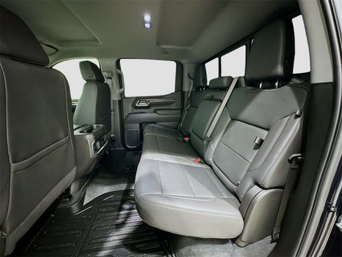 Used 2025 GMC Sierra 1500 SLT image 25