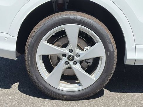 New 2026 Audi Q5 Premium Plus image 9