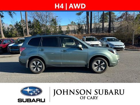 Used 2017 Subaru Forester 2.5i Premium w/ Protection Package #1 image 3