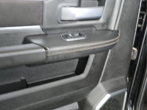 Used 2024 RAM 2500 Laramie w/ Safety Group AWD/4WD image 21