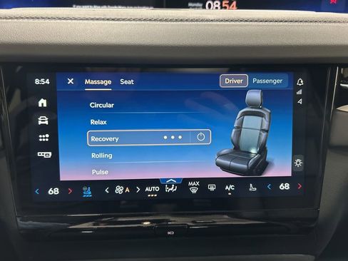 New 2026 Lincoln Navigator Reserve AWD/4WD image 23
